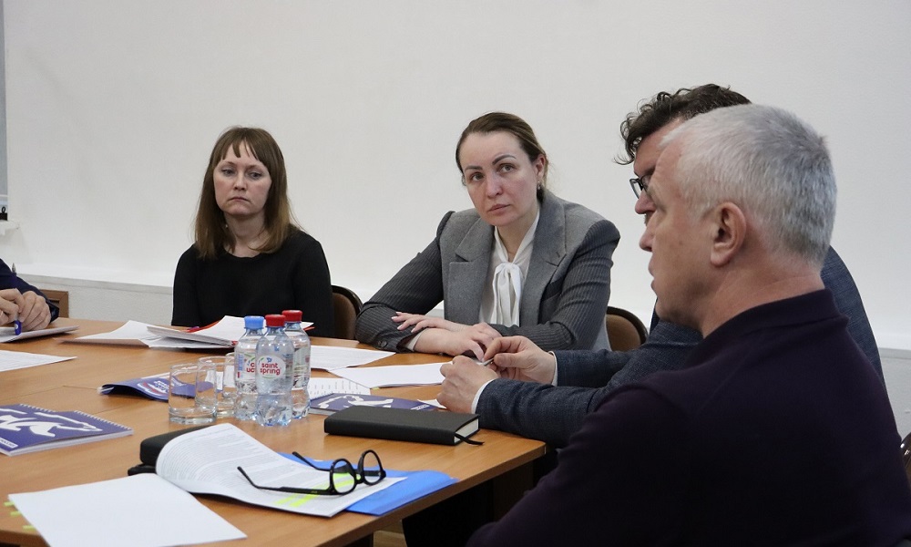 Депутат Госдумы Оксана Фадина провела в Омске встречу по теме переоформления договоров на газовое обслуживание