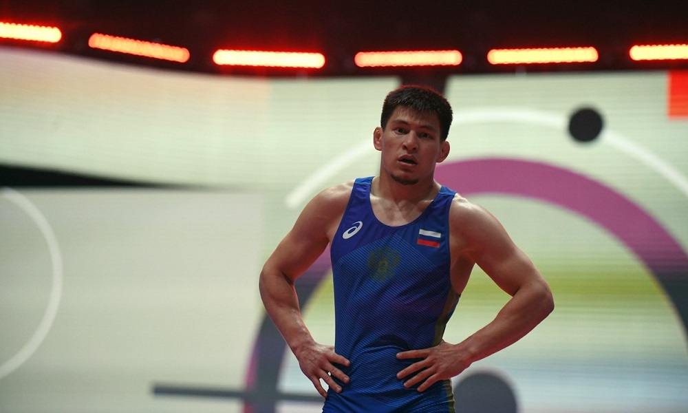 Омский борец Адлет Тюлюбаев примет участие в мировом первенстве