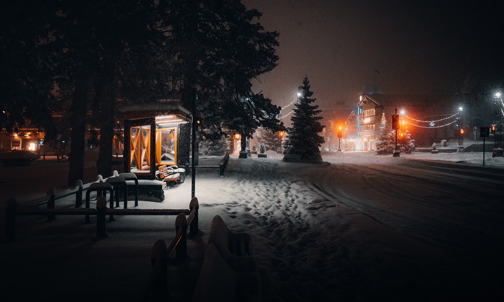 В 2021 году в Омске восстановили 10 линий освещения