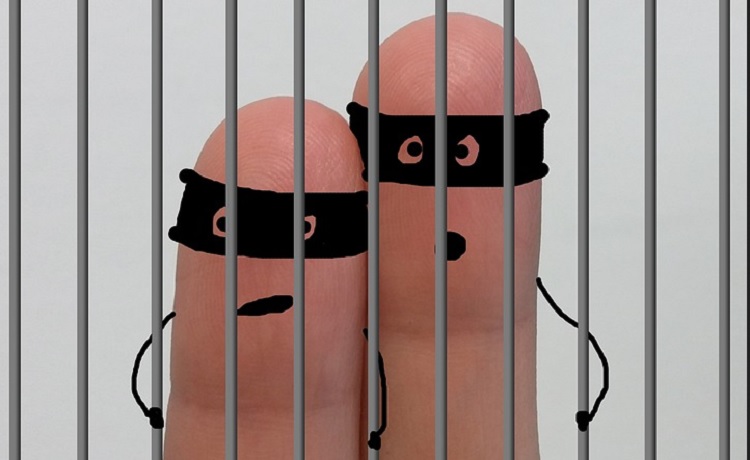 Омские полицейские пресекли попытку кражи из банковского хранилища