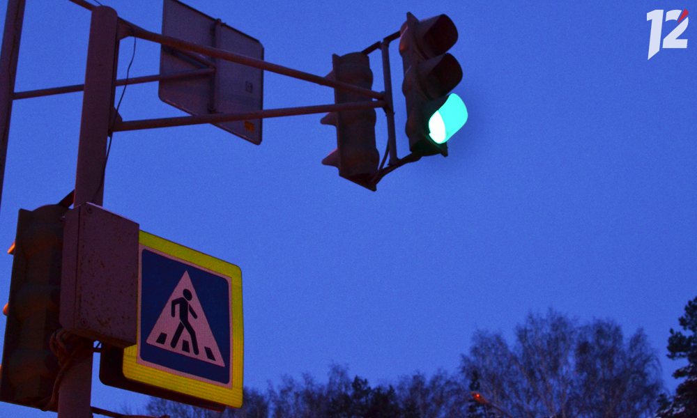 На пересечении улиц 10 лет Октября и 20-й Линии внедрена новая схема движения транспорта