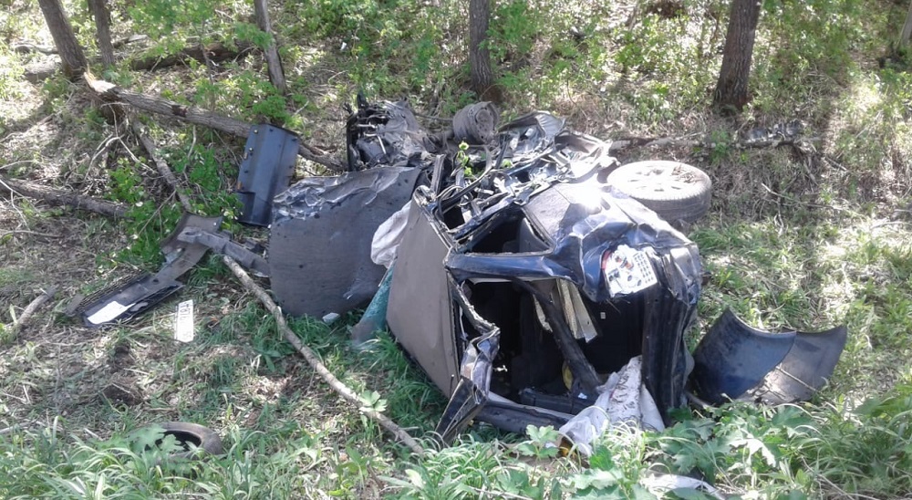 Омич на "Ладе" влетел в фуру