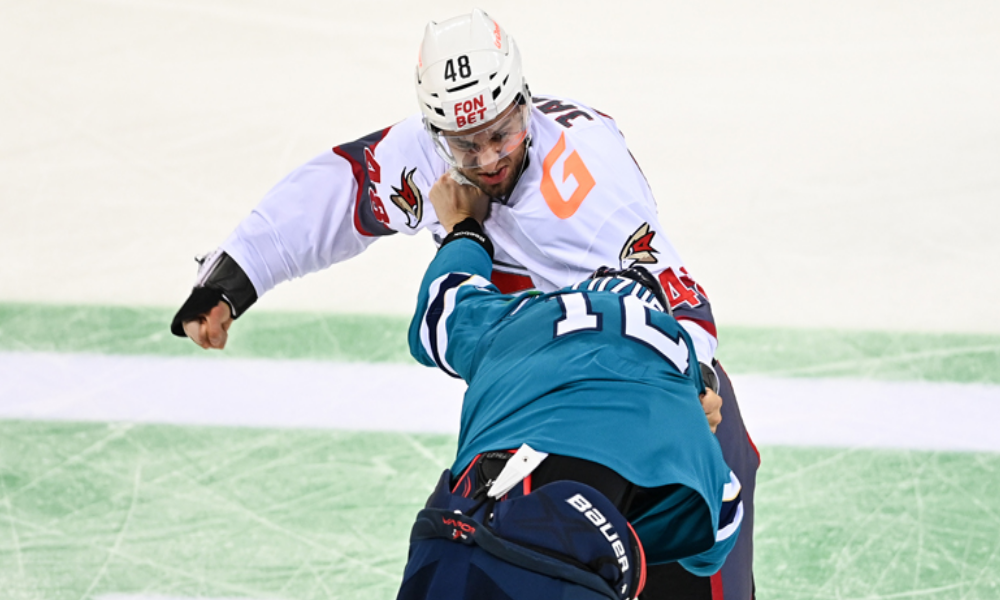 КХЛ предупредила клубы «Авангард» и «Сочи» о санкциях в случае очередной драки 