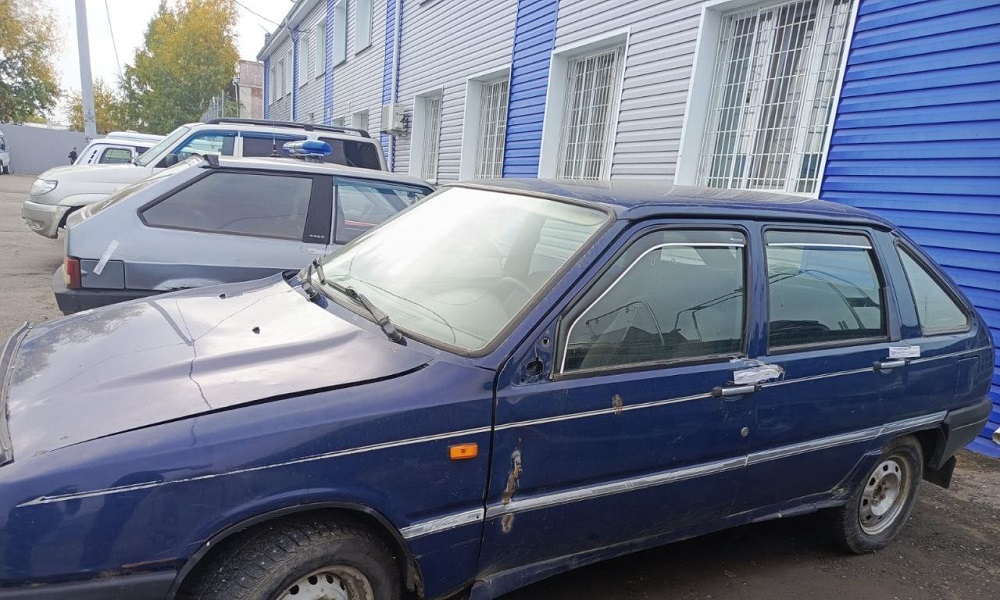 Житель Омской области лишился автомобиля из-за любви к нетрезвой езде за рулём