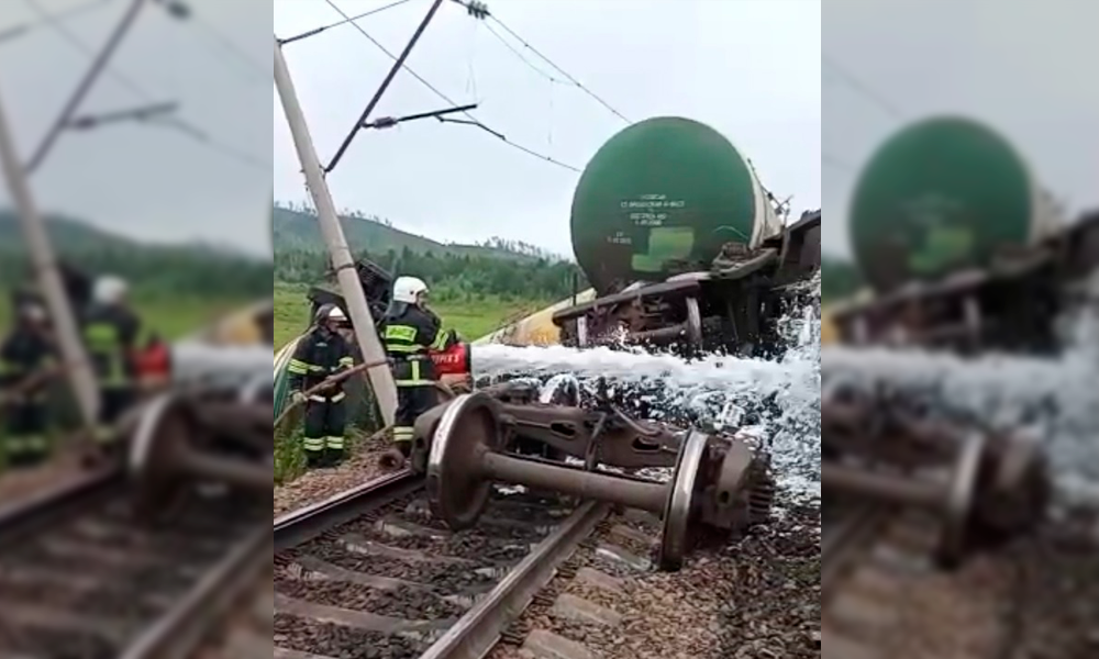 В Забайкальском крае столкнулись два грузовых поезда