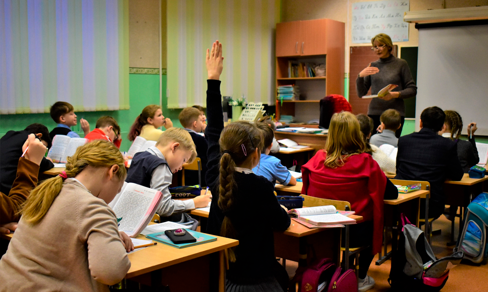 Омские родители оценили систему образования в школах