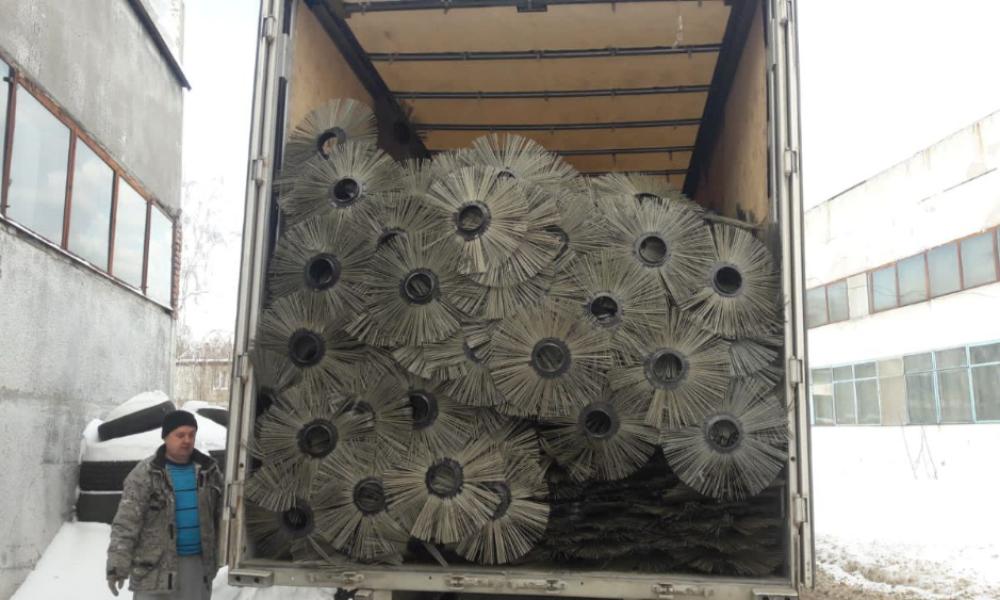 Омское УДХБ закупило 35 тысяч щёточных дисков российского производства