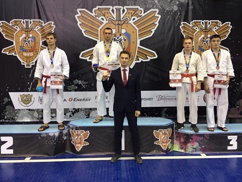 Двое омичей стали чемпионами Сибири по рукопашному бою