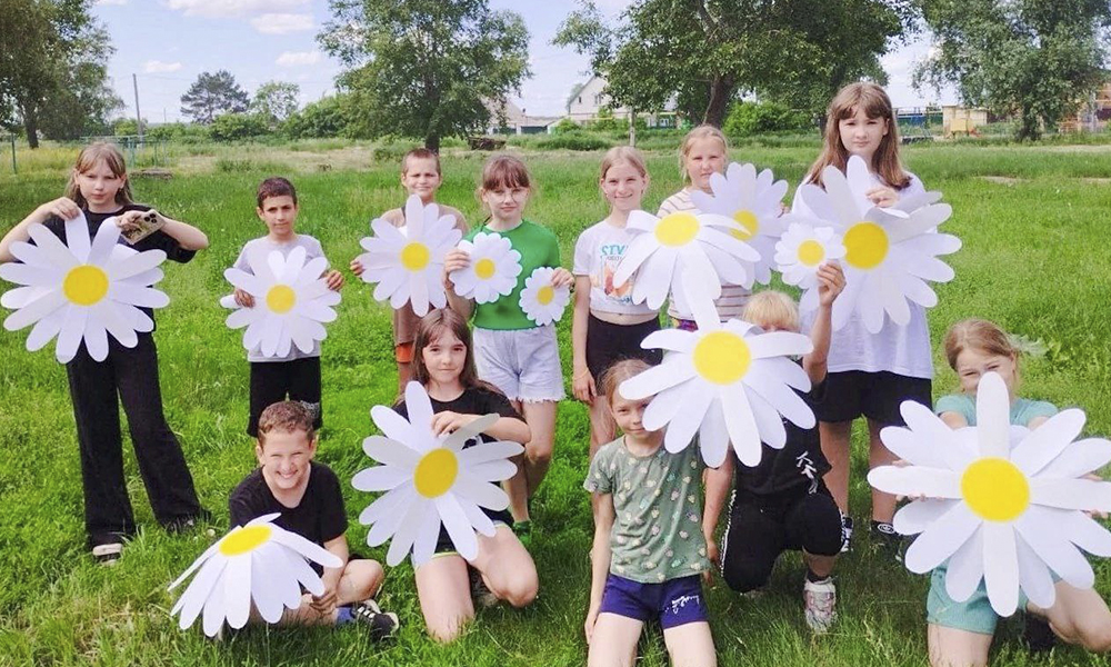 В летних пришкольных лагерях отдохнули более 40 тысяч юных омичей 