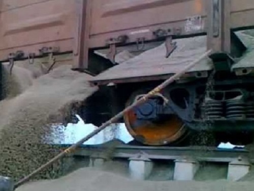 Стали известны подробности гибели омича под вагоном