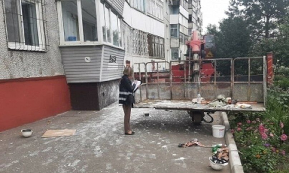 В Омске со строительной компании взыскали более 1,3 млн рублей после гибели 18-летнего отделочника 