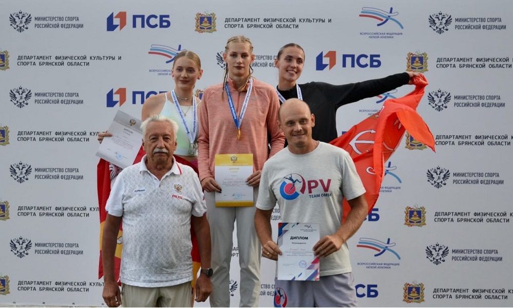 Легкоатлеты из Омской области завоевали две золотые медали на первенстве России