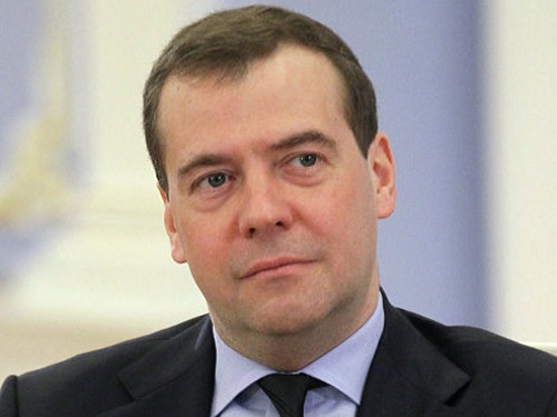 Дмитрий Медведев, Валентина Матвиенко и Сергей Меняйло поздравили омичей с Новым годом