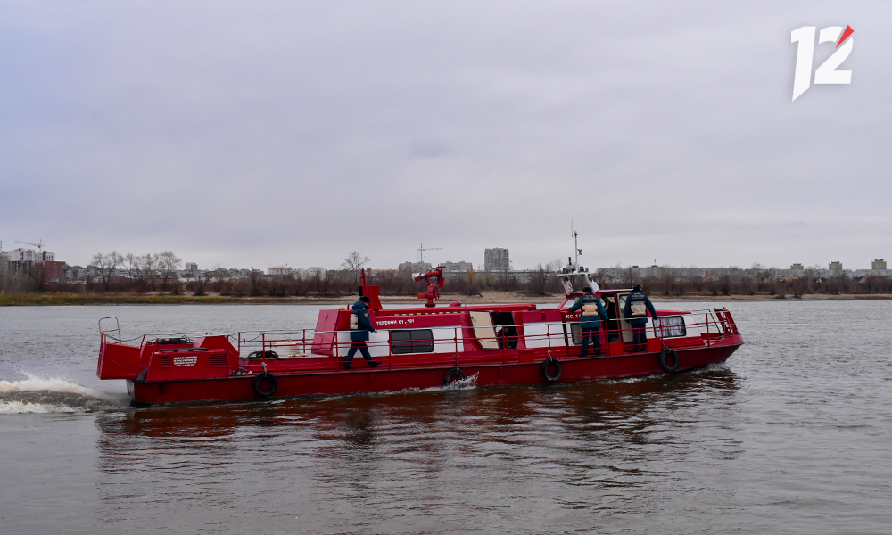 Омский пожарный катер завершил сезон работы