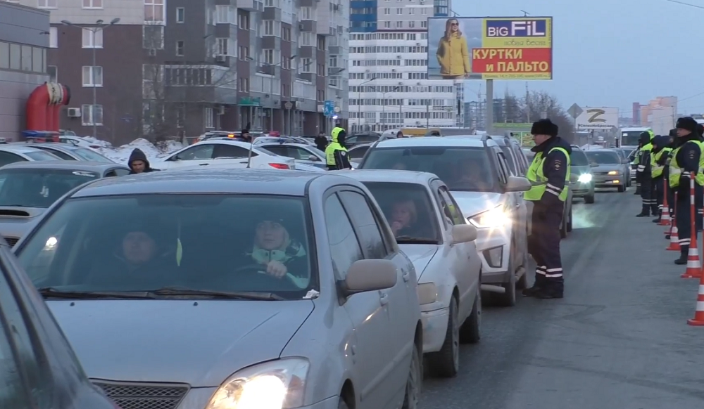 Омские госавтоинспекторы проведут рейд по контролю за техническим состоянием транспорта