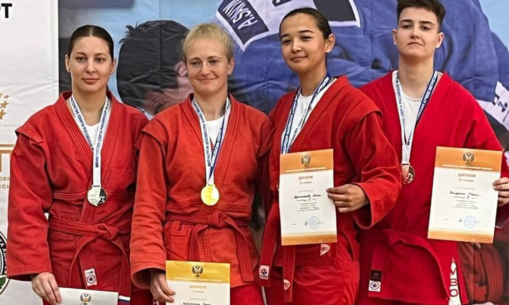 Омичка Елизавета Трущенко стала серебряным призёром чемпионата России по самбо