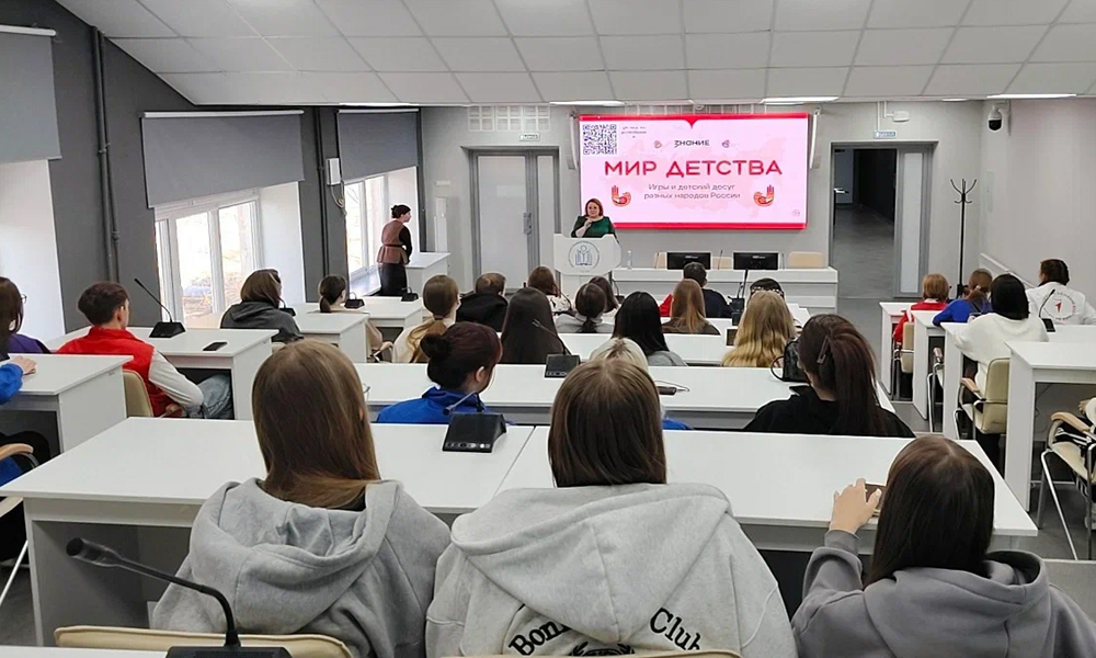 В Омской области запустили образовательный проект для вожатых