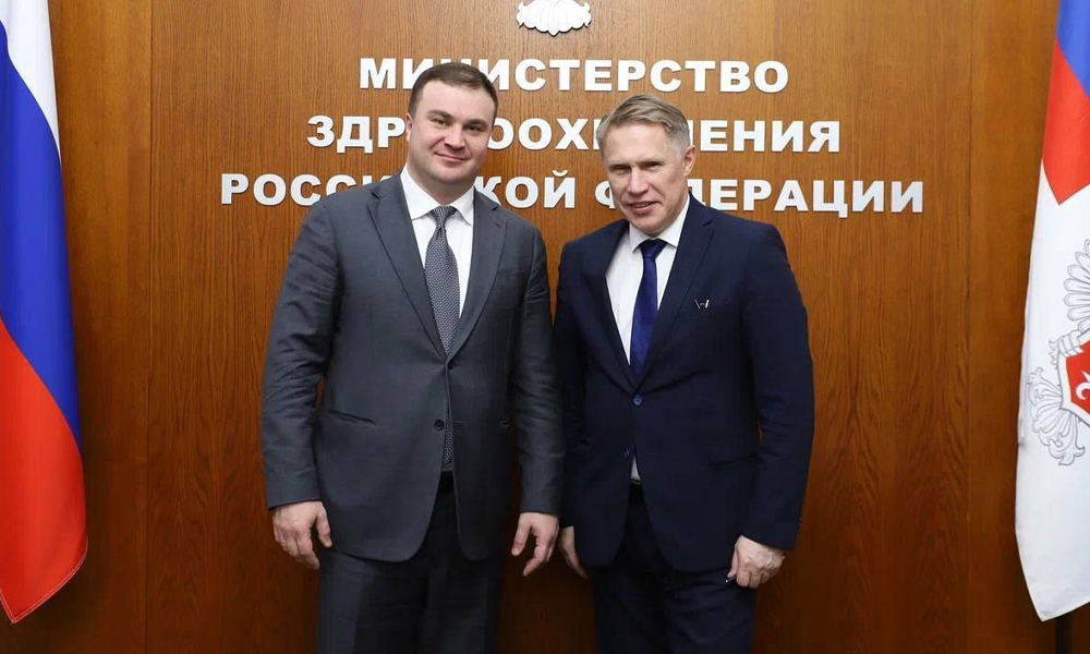 Виталий Хоценко обсудил перспективы омского здравоохранения с Михаилом Мурашко