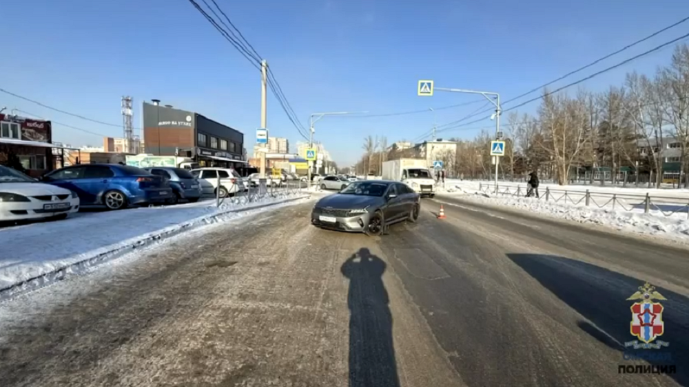 В Омске водитель сбил девочку на пешеходном переходе