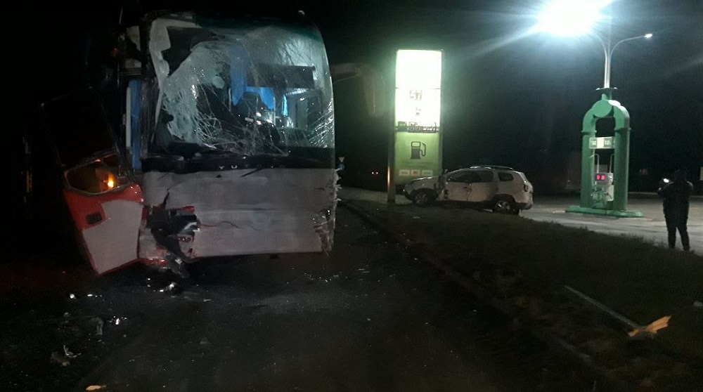 В Омской области в тройном ДТП с автобусом пострадал человек 