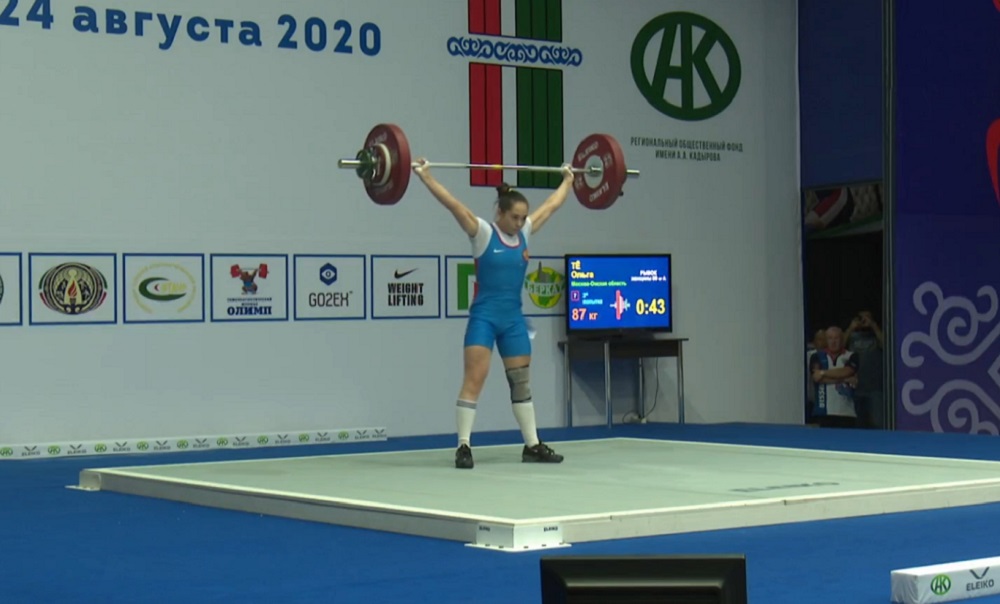 Омичка Ольга Тё забрала "серебро" на чемпионате России по тяжёлой атлетике