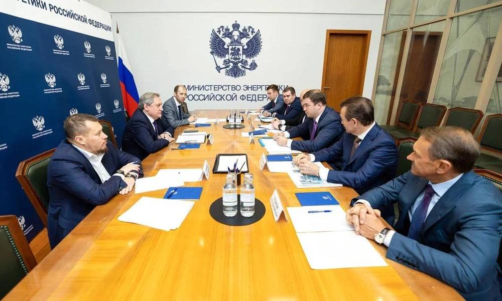 Виталий Хоценко обсудил с Николаем Шульгиновым вопросы газификации и газоснабжения Омской области