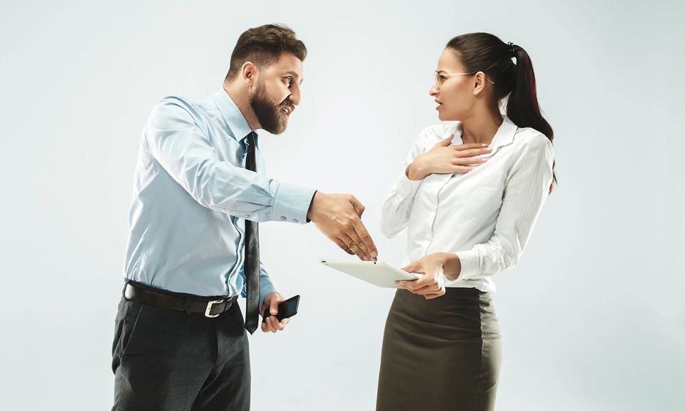 Больше 30% омичей грозили работодателям своим увольнением 