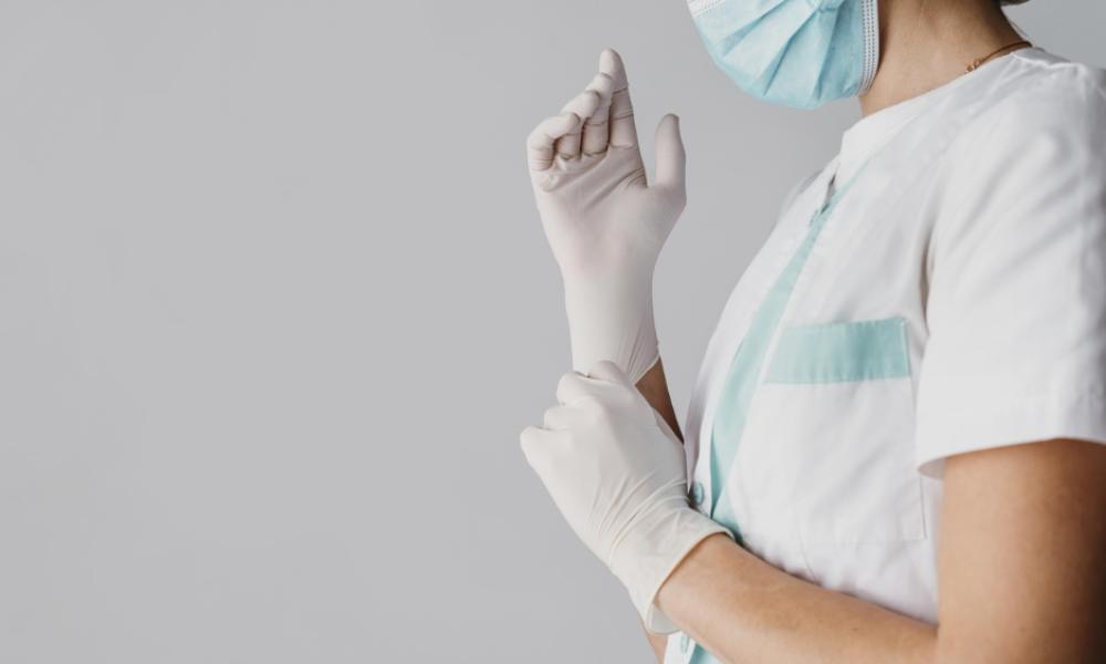 В Омске медсестра может зарабатывать до 60 тысяч рублей