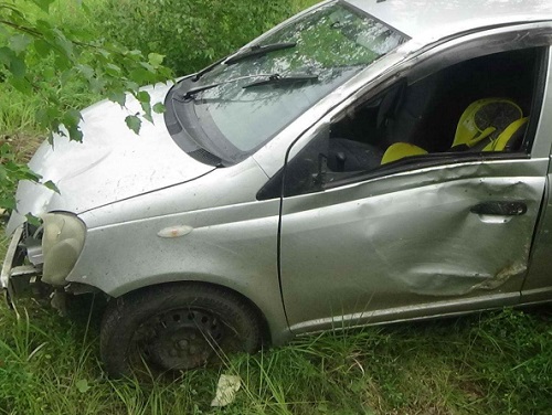 Омичка с четырёхлетней девочкой улетели в кювет