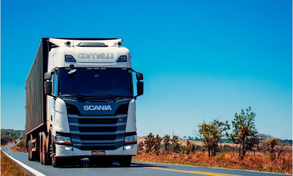 На Урале ищут пропавшего дальнобойщика, который выехал из Омска