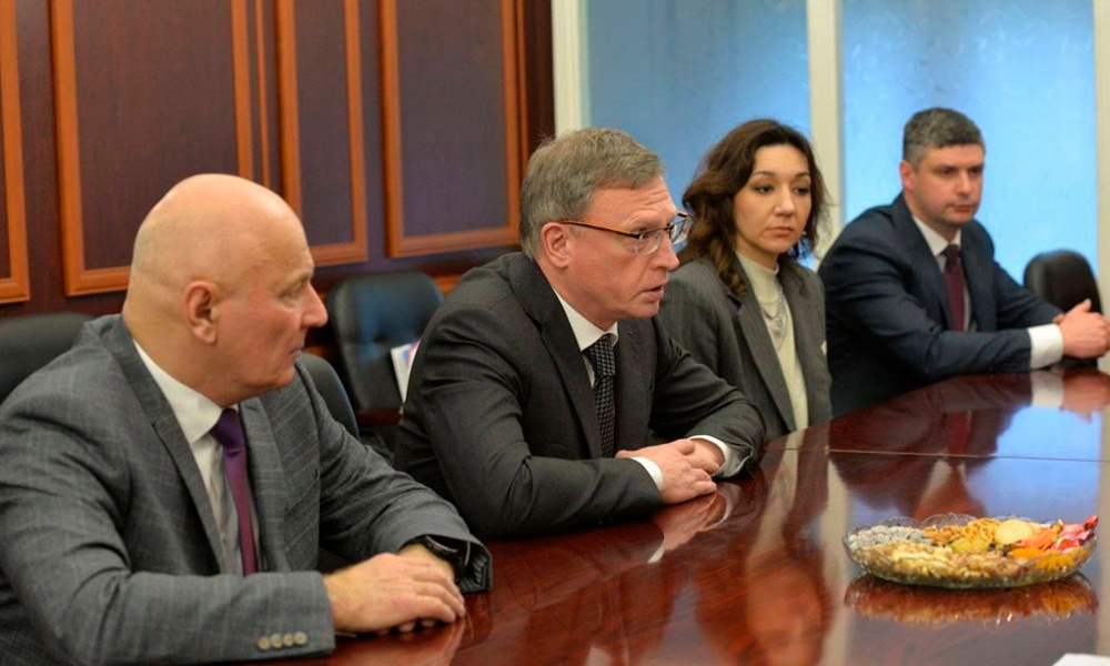 Александр Бурков обсудит перспективы сотрудничества с министром экономического развития и торговли Таджикистана