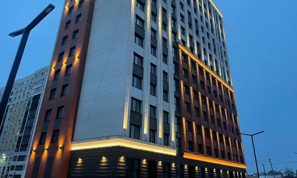 В Омске ввели в эксплуатацию 15-этажный жилой дом