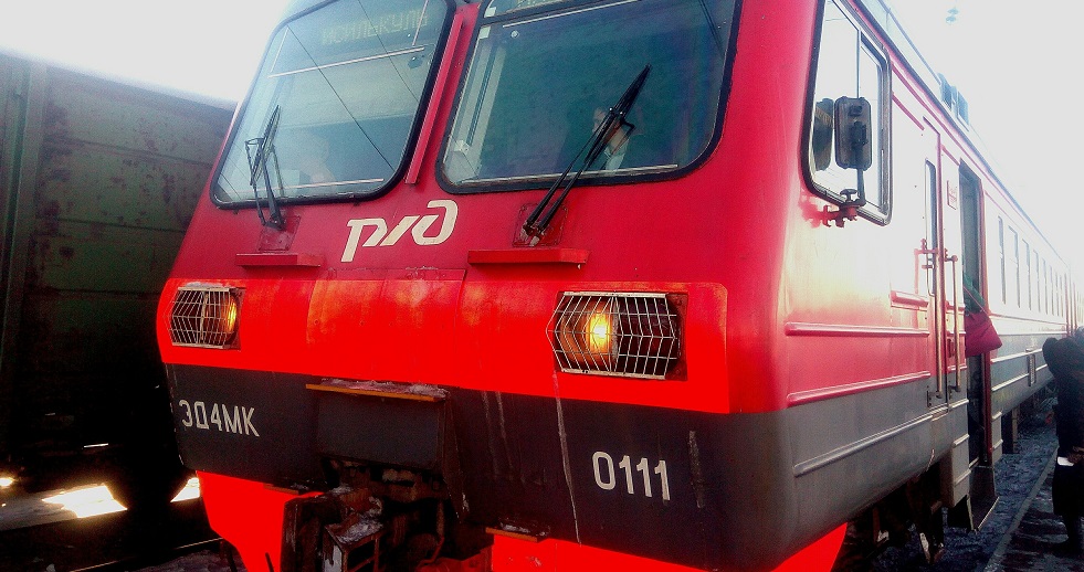 Часть пригородных омских электричек изменит расписание