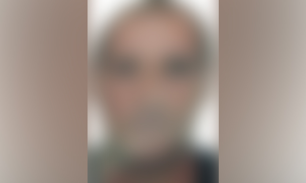 В Омской области нашли живым мужчину с татуировкой в виде парашюта