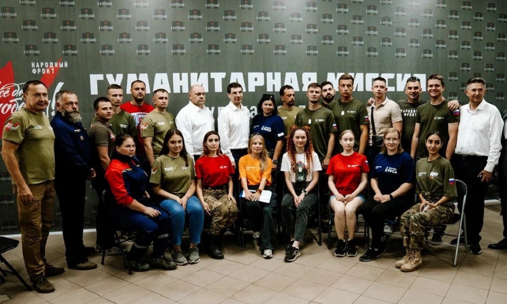 Омские волонтёры Народного фронта работали в распределительном центре помощи жителям Курской области 