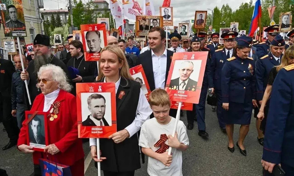 Виталий Хоценко принял участие в шествии «Бессмертного полка»