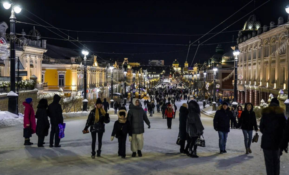 Виталий Хоценко поделился фотографиями зимнего Пешеходного Любинского