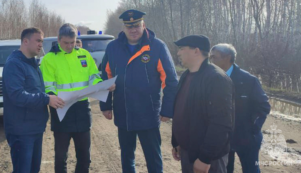 Виталий Хоценко дал распоряжения о выплатах жителям Русско-Полянского района, пострадавшим от наводнения 