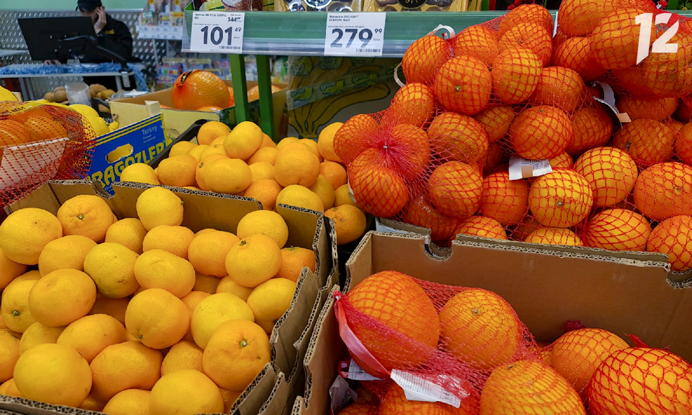 В Омске изменились цены на мясо и фрукты 