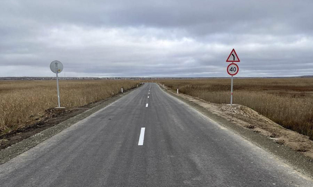 Виталий Хоценко рассказал о завершении ремонта дороги в Саргатском районе