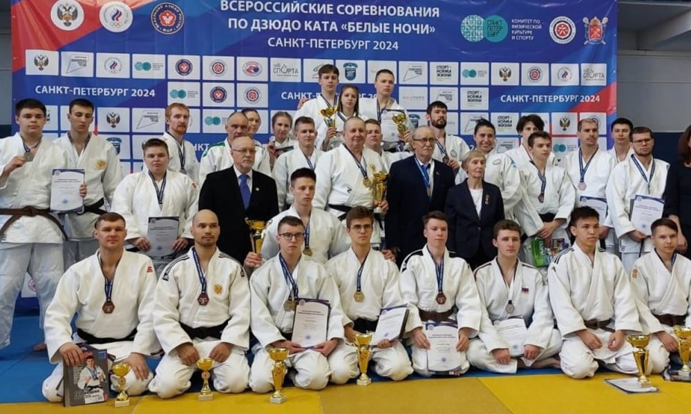 Омские дзюдоисты поднялись на пьедестал в Санкт-Петербурге