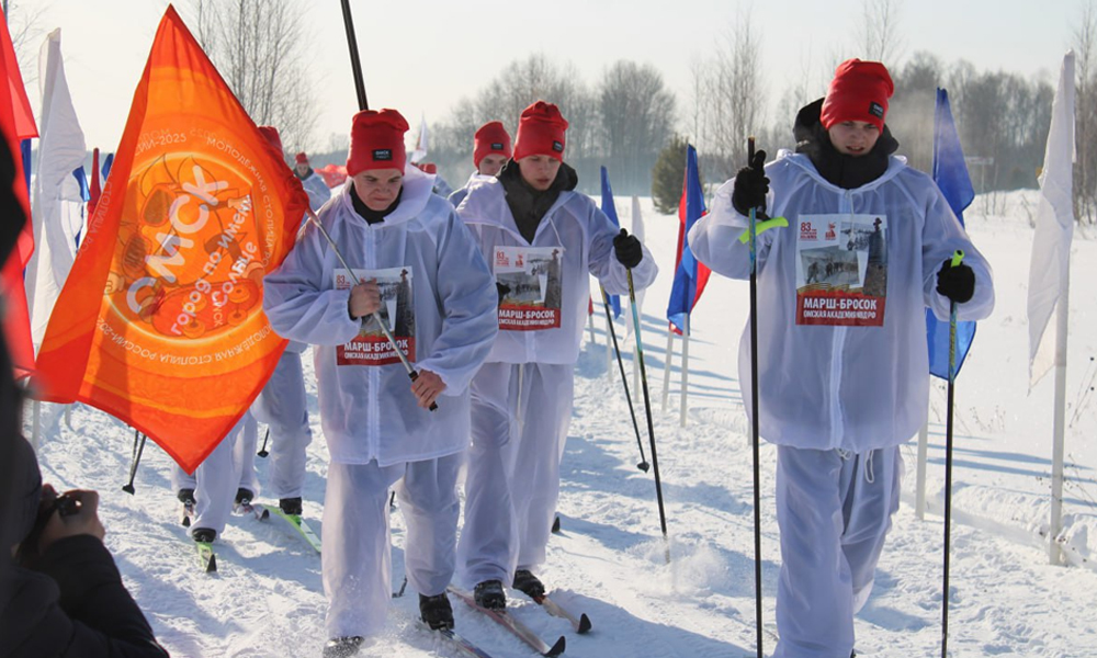 Курсанты академии МВД присоединились к патриотическому марш-броску в Седельниково