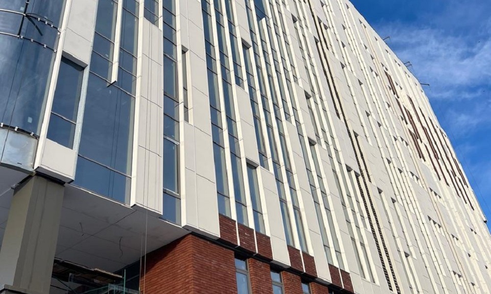 В Омске введут в эксплуатацию апарт-отель на улице Победы 