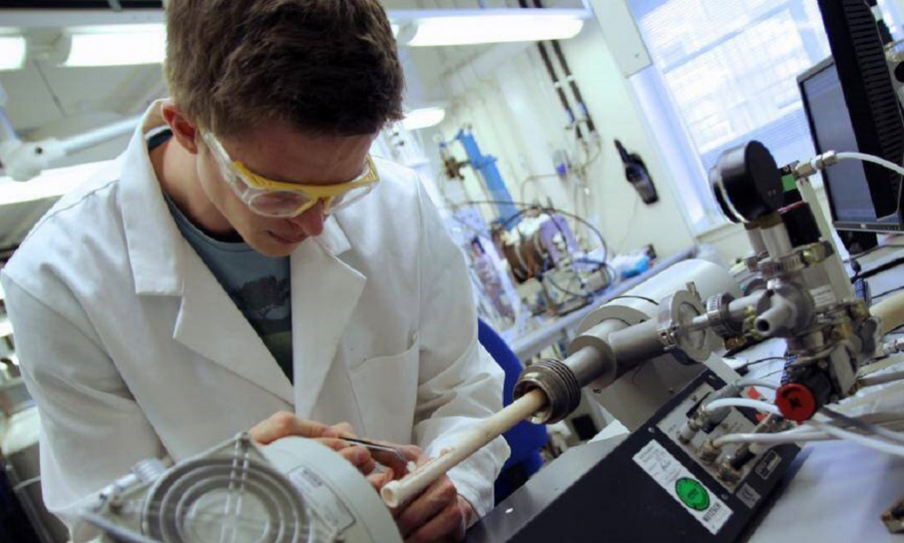 Омская область вошла в число регионов, которые займутся разработкой региональных госпрограмм научно-технологического развития