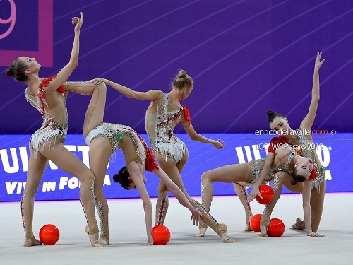 Омичка Анастасия Шишмакова стала победительницей этапа Кубка мира