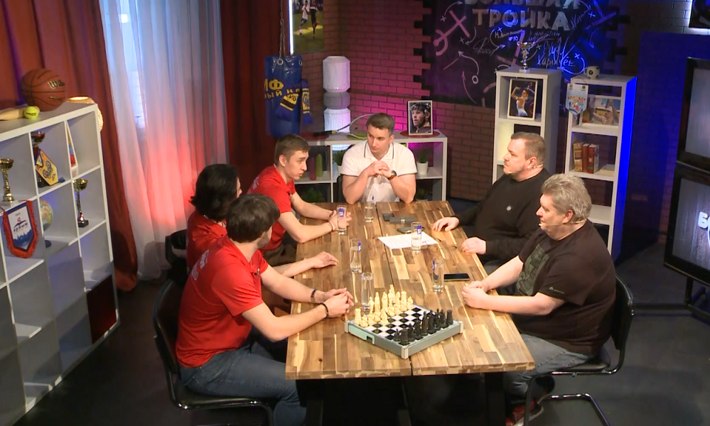 Чемпионский юбилей: десять лет назад «Омские ястребы» завоевали свой первый кубок Харламова