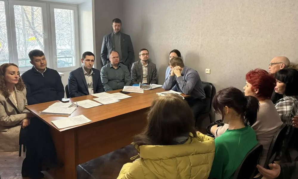 Участник проекта «ПРОдвижение ГЕРОЕВ» провёл встречу с жителями по вопросам благоустройства