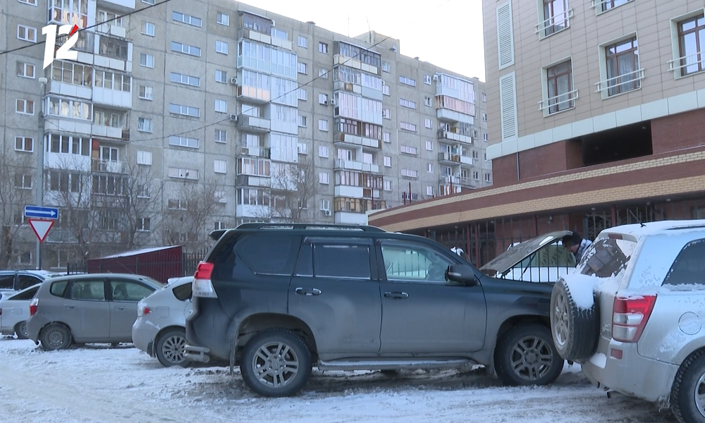 В Омске утвердят порядок эвакуации брошенных автомобилей