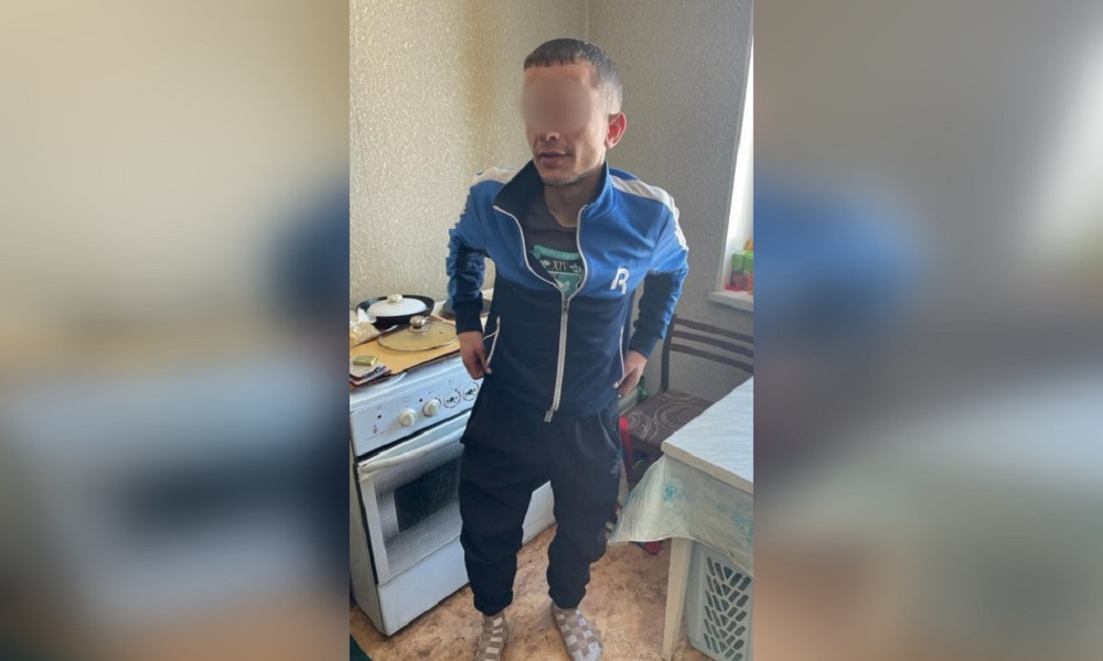 Полиция задержала омича, который, угрожая ножом, ограбил торговую точку фастфуда