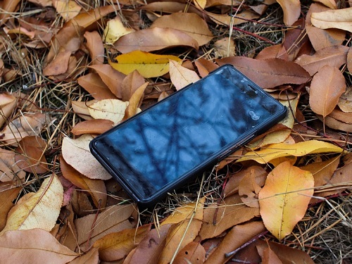 Омская студентка вынудила полицейских неделю искать потерянный ею телефон